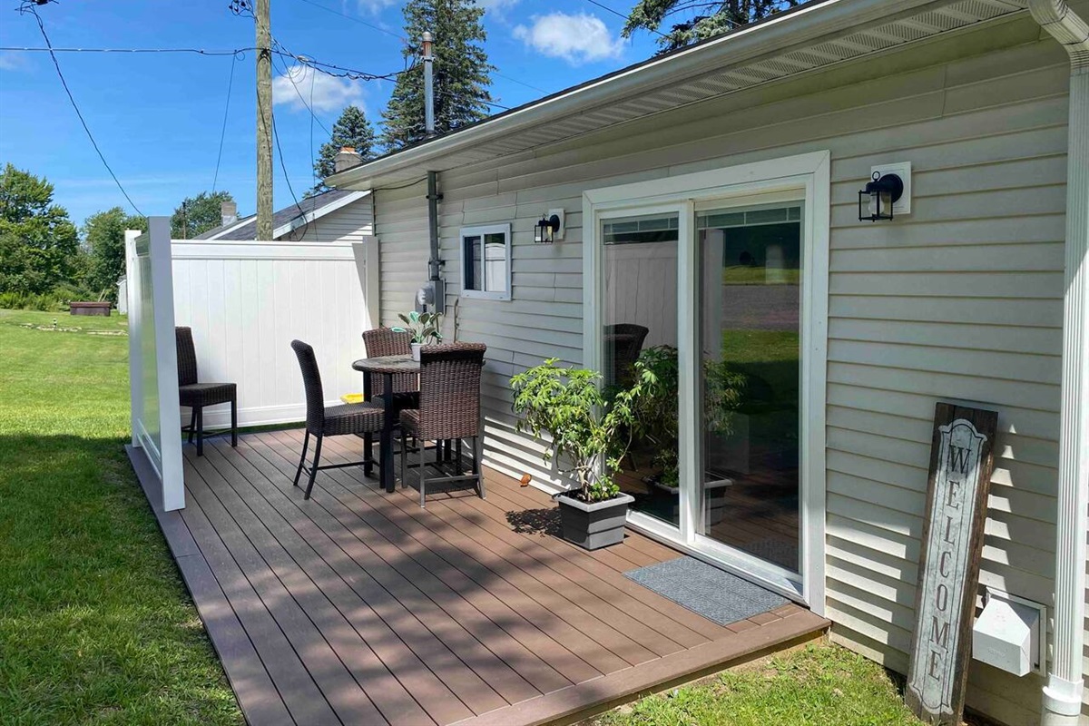 Private deck #1