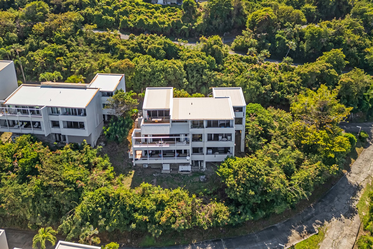 Clifftop location with panoramic views of the U.S. Virgin Islands.