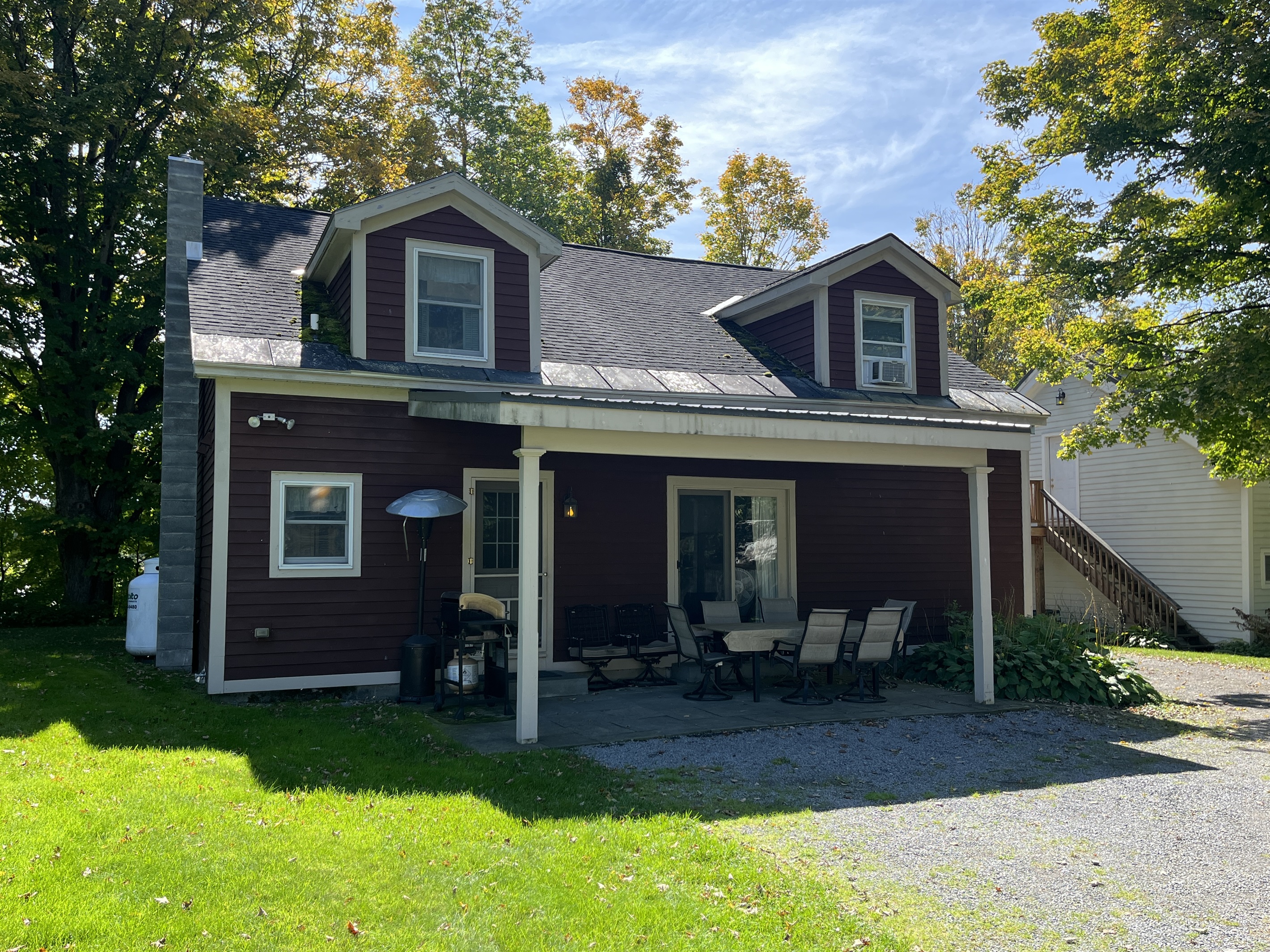 1825 Farmhouse