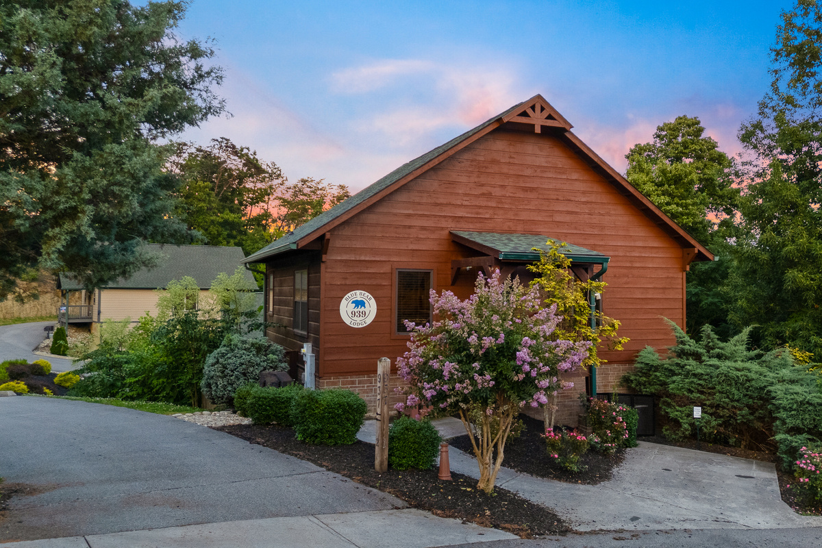 Blue Bear Lodge is a great place for home base-- close to Dollywood and other major attractions in Pigeon Forge and Gatlinburg is just down the road!