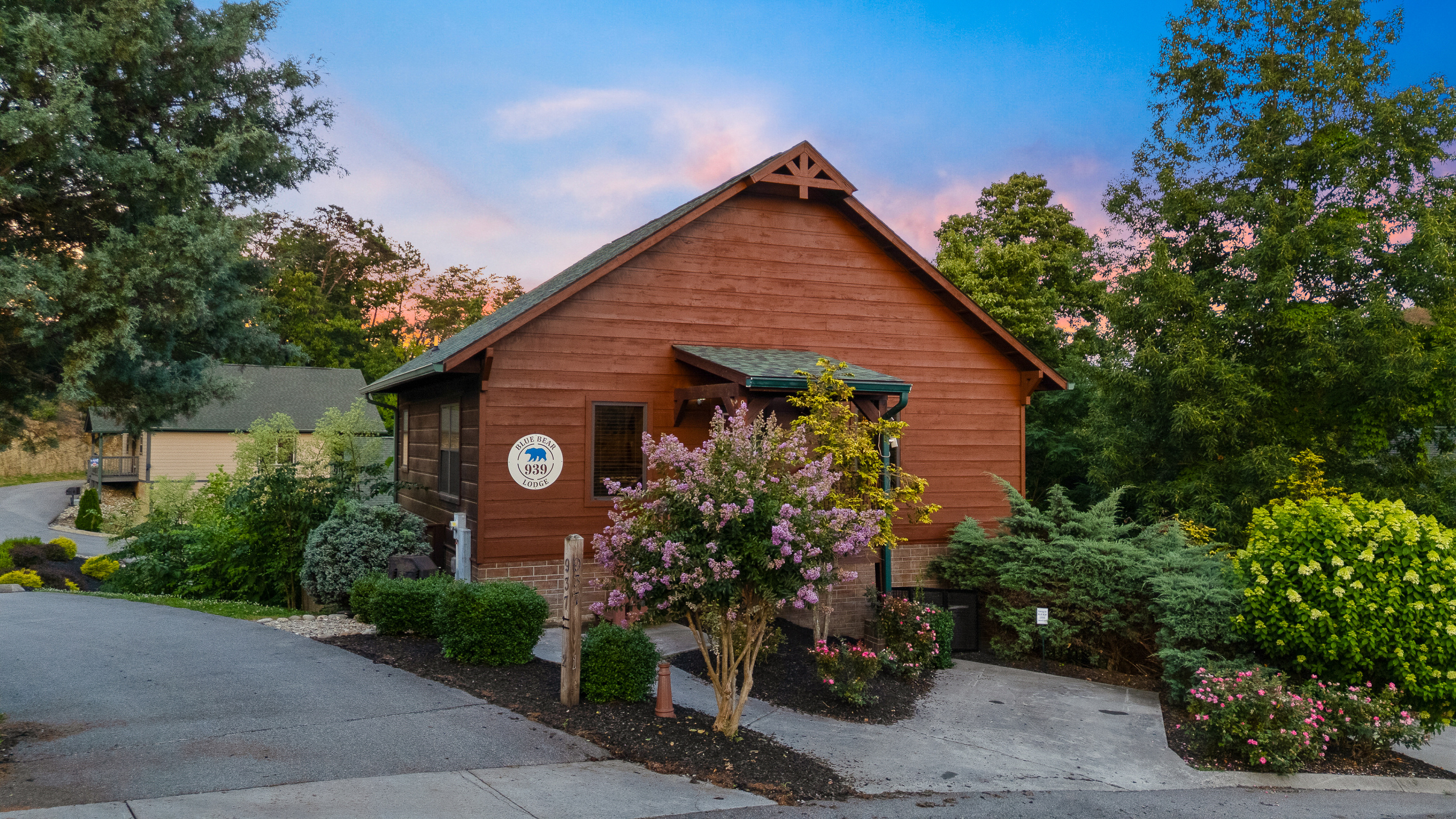 Blue Bear Lodge is a great place for home base-- close to Dollywood and other major attractions in Pigeon Forge and Gatlinburg is just down the road!