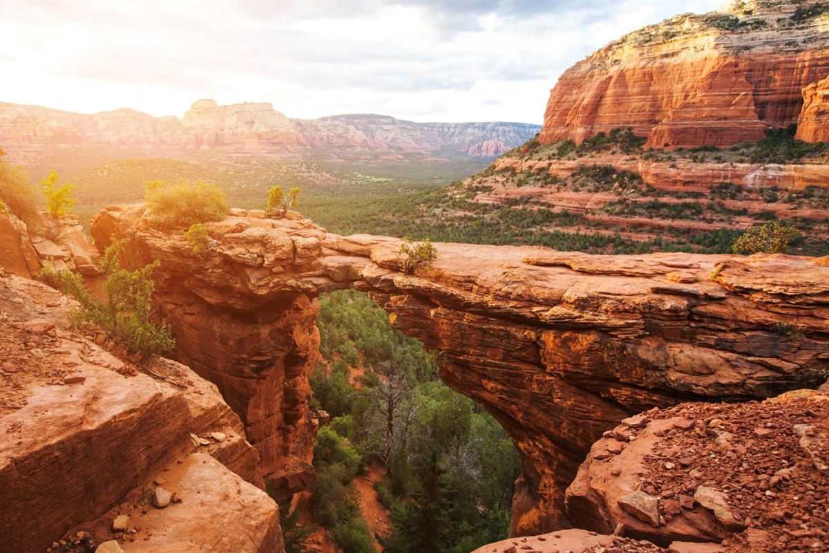 Famous Devil’s Bridge hike with sweeping canyon views.