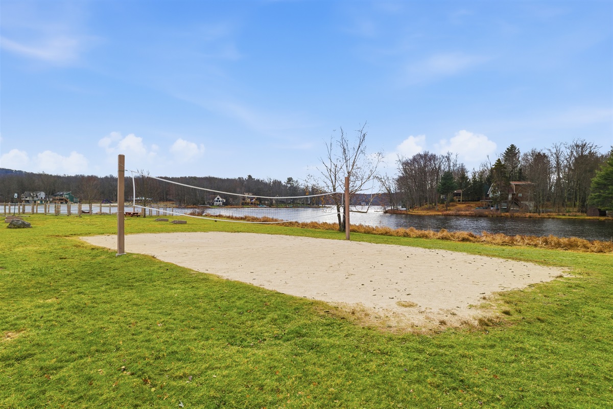 Community amenity - volleyball - Island complex