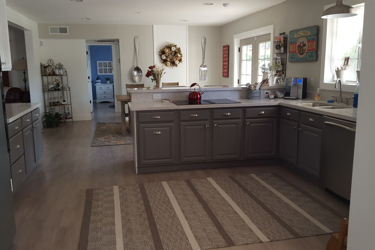 Cottage Kitchen