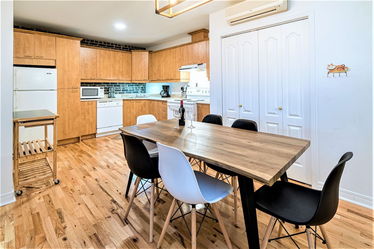 Cuisine et salle à manger tendance.
