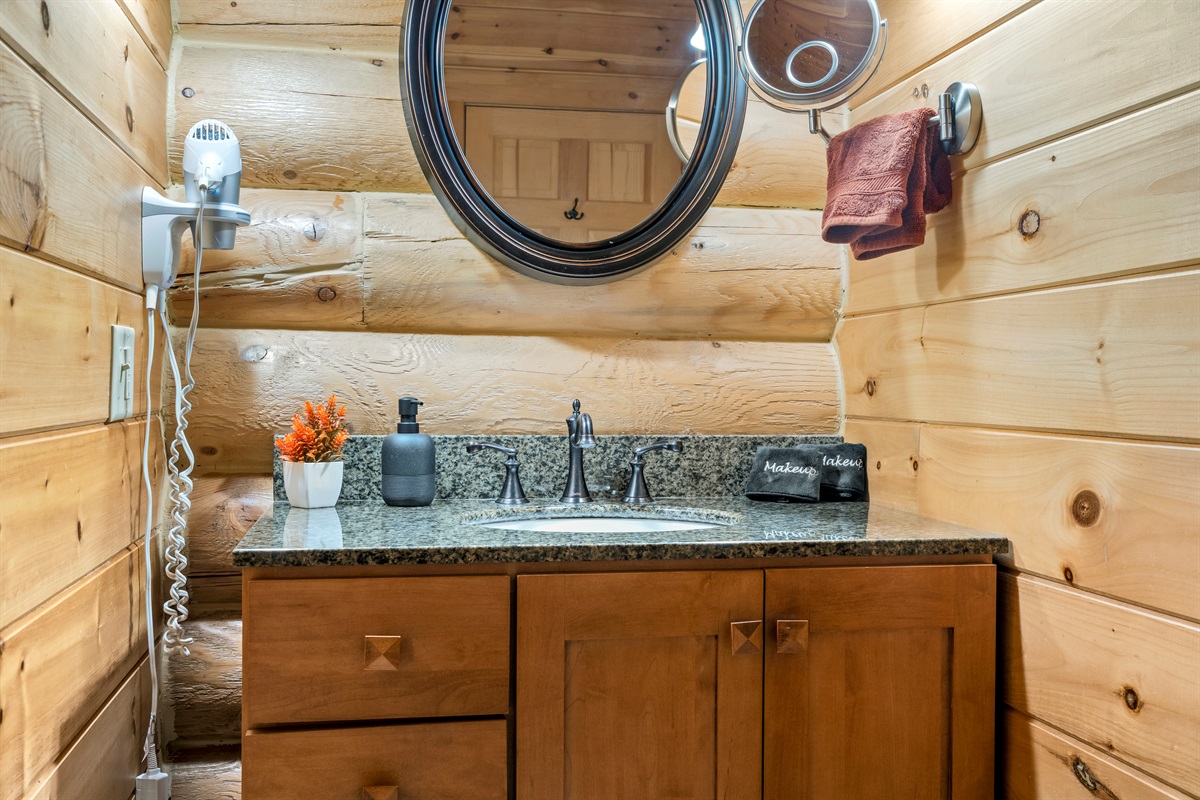 Private master ensuite with full bath amenities