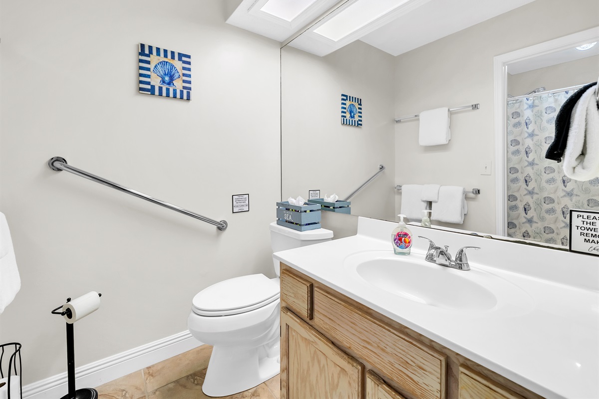 Jack-n-jill bathroom