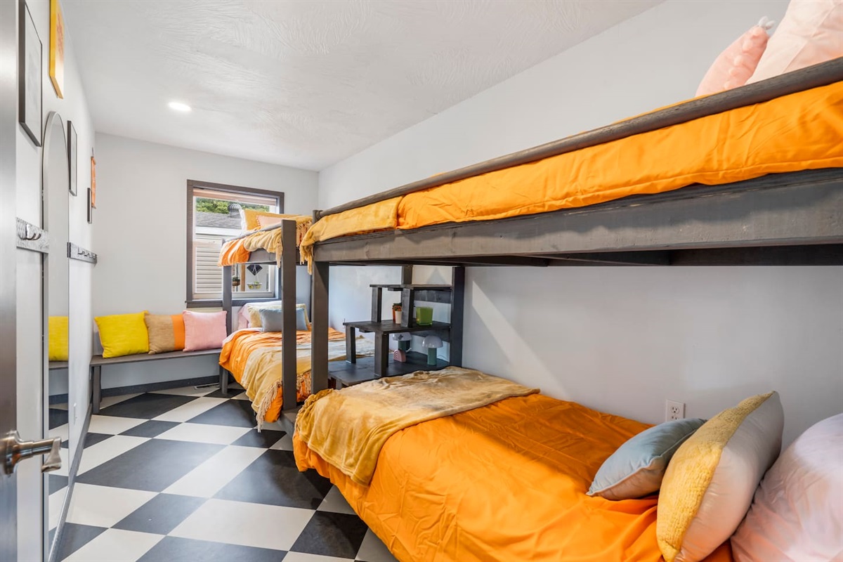 Downstairs bunk room