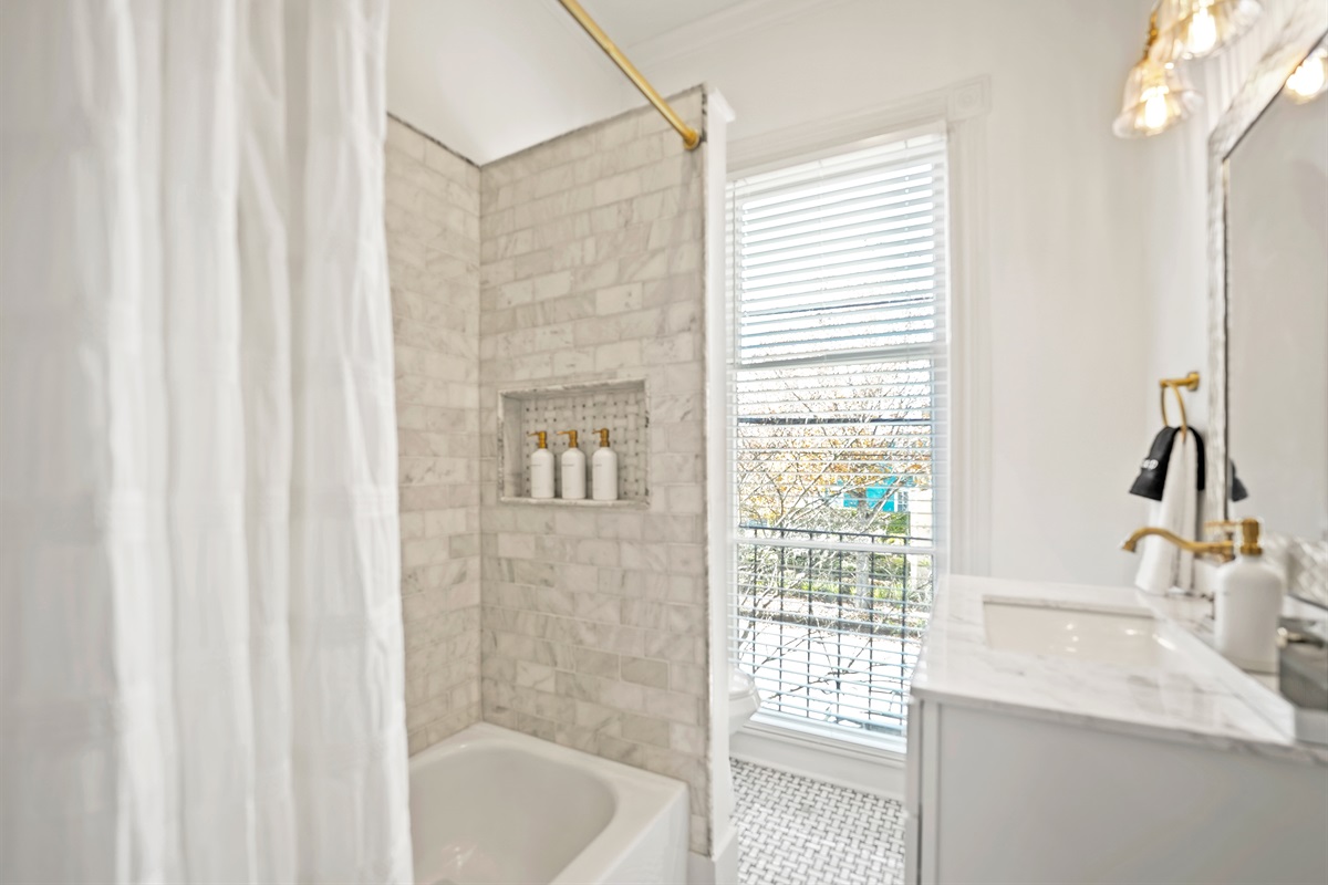 Full Bathroom - Upstairs