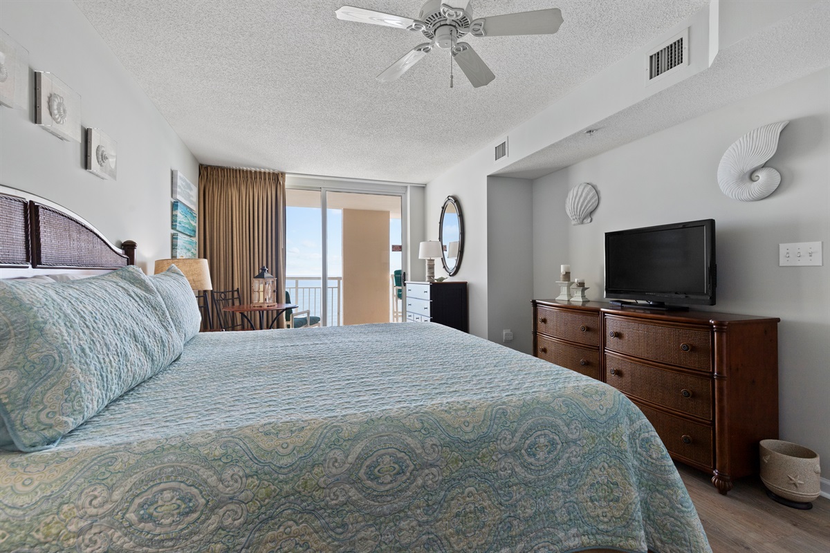 King In Main Bedroom
