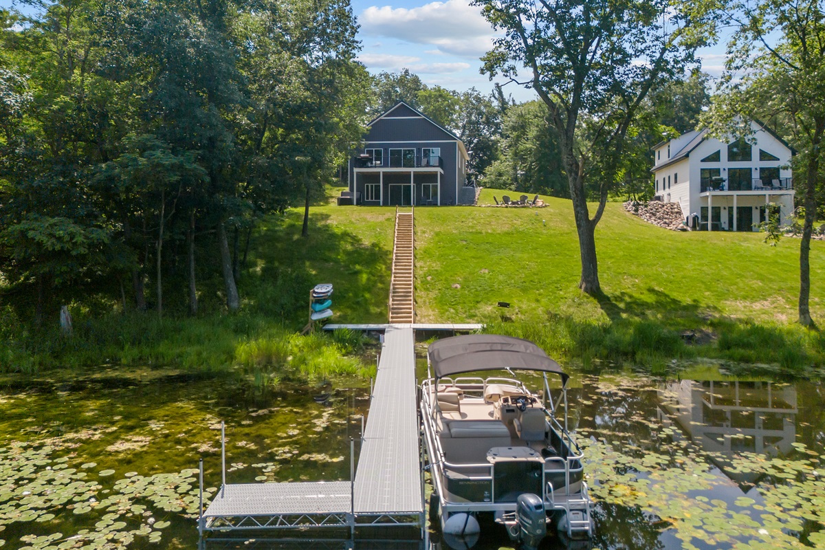Take the gentle steps down to the lake and enjoy easy, peaceful access to the shoreline