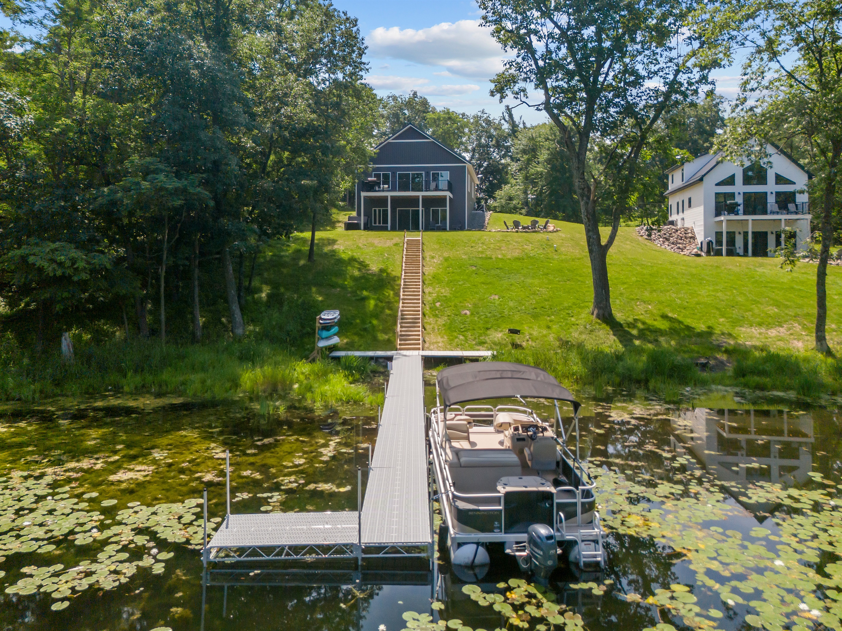 Take the gentle steps down to the lake and enjoy easy, peaceful access to the shoreline
