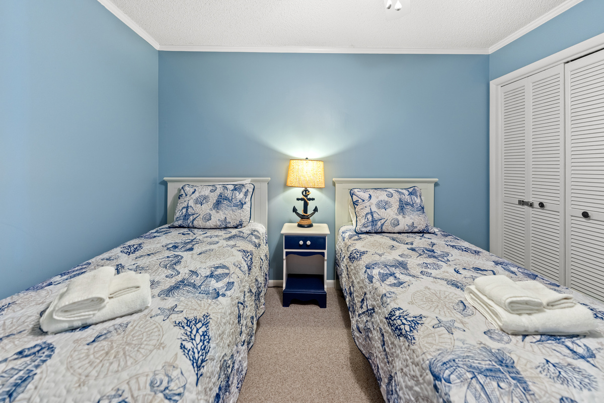 3rd Bedroom - Twins