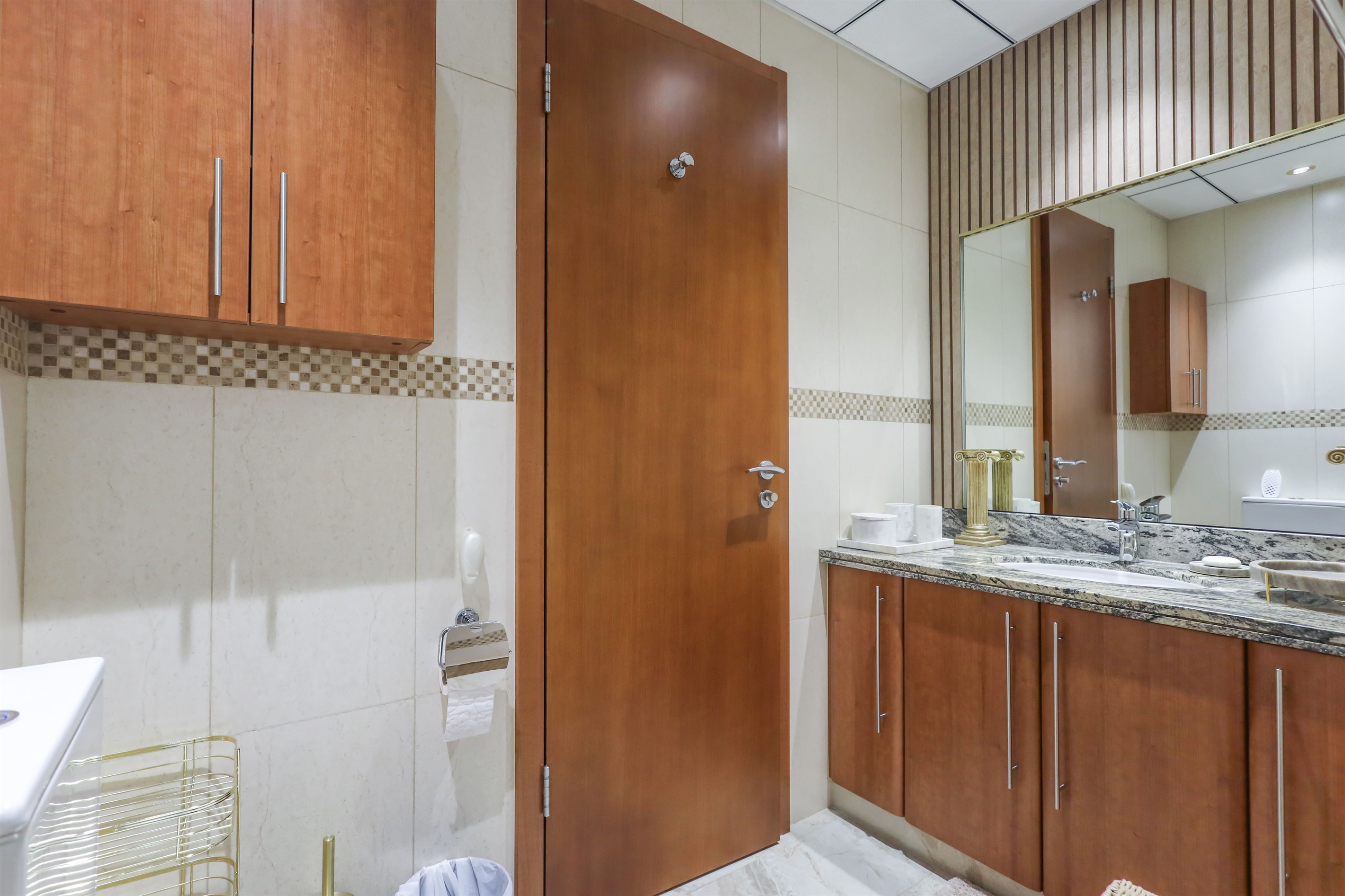 Ensuite