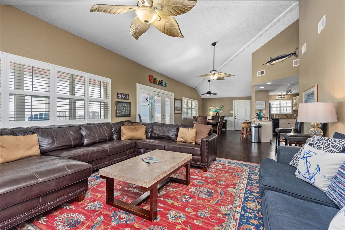 10e7b163dbec40dea8a5bbe481a64ecd Large | Beachhouse | Texas | TX | Vacation Homes | Galveston | Crystal Beach | Kokomo | Breezy Days | Beachfront Elegance | Sunrise Serenity | Southern Sands Property Management, LLC