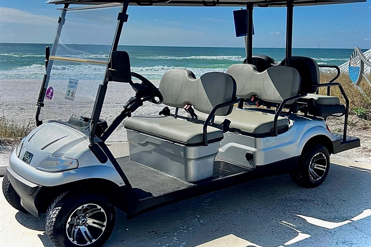 GOLF CART INCLUDED (Starting March 1, 2026): A 6-Seater Golf Cart is included with your reservation. Cruise Scenic Gulf Drive, a low speed, golf-cart friendly road with tons of nearby dining!