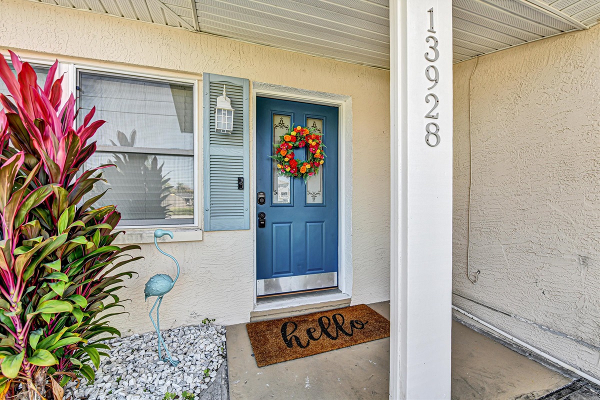 Welcome to 13928 Raie Ave!