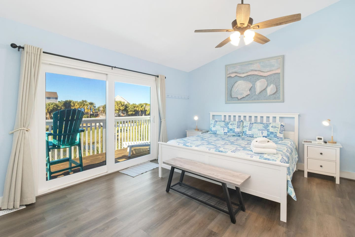 Claim the top-level king suite and step straight onto your private deck with Gulf views just beyond.	