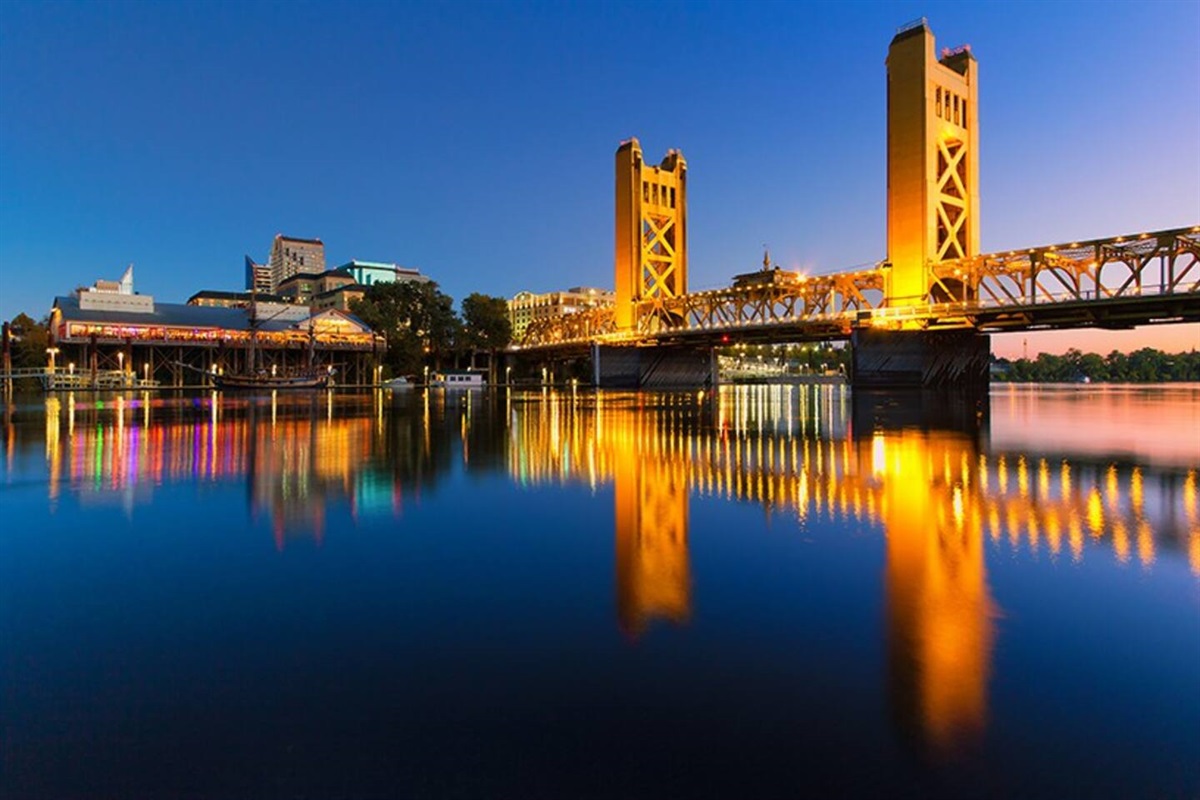 Sacramento Tower Bridge - approx 27 min drive