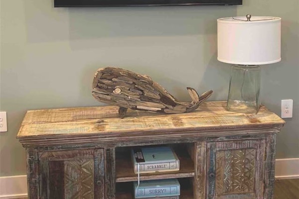 Smart TVs in Living room and bedrooms.