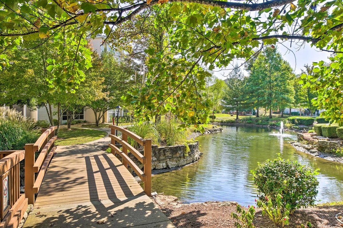 Community Amenities | Gardens | Walking Paths
