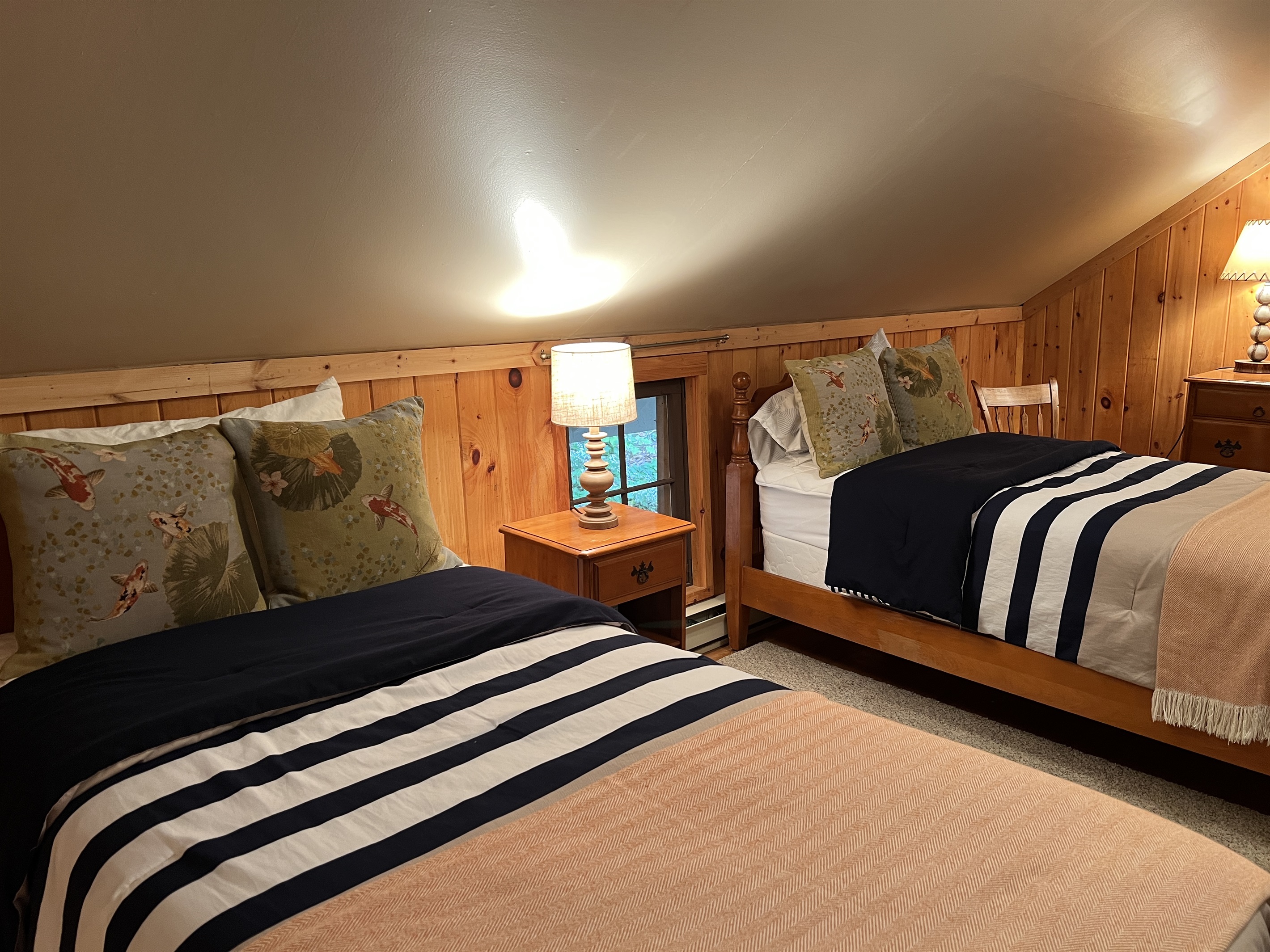 Lille Gossebo 2nd floor bedroom #3 with 2 twin beds.