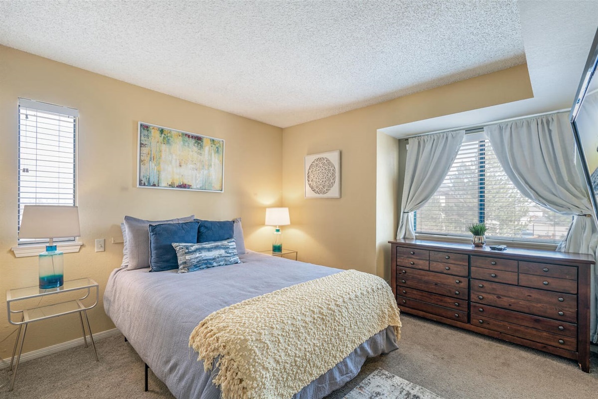 A comfortable queen size bed