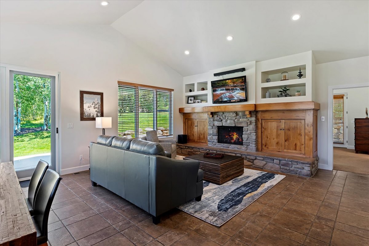 Open the doors and bring the outside in—ideal for enjoying fresh air and peaceful surroundings from the comfort of home.