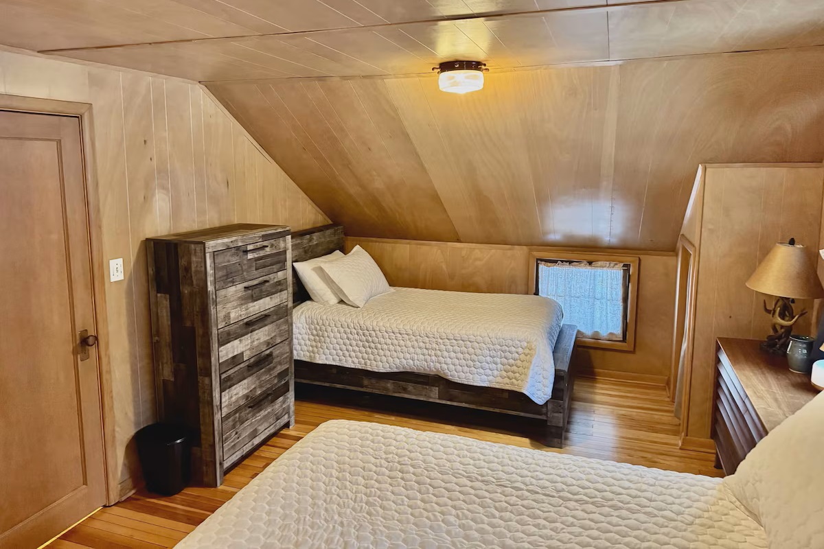 Twin Bed