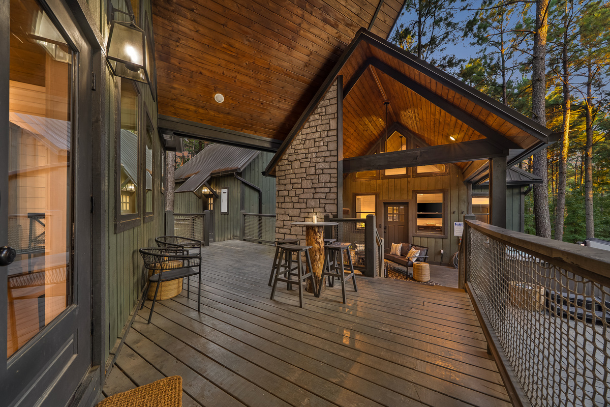 Covered outdoor living means the forest can be part of your vacation even when the weather doesn't cooperate.