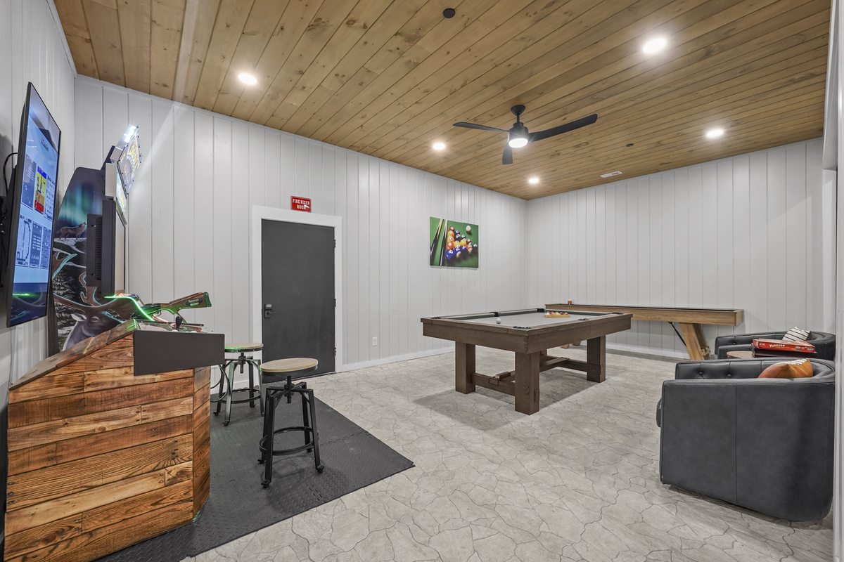 Game room - pool table