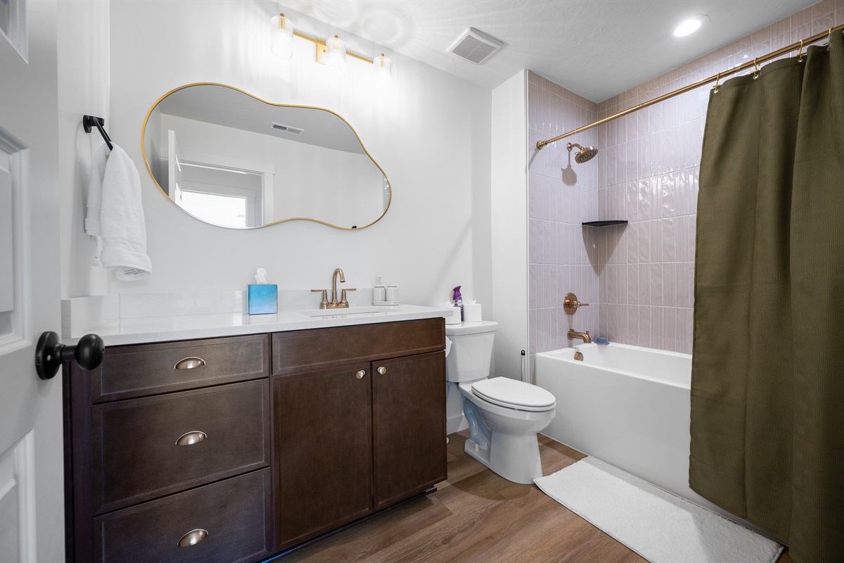 Bathroom 3 for Bedrooms 2 and 3