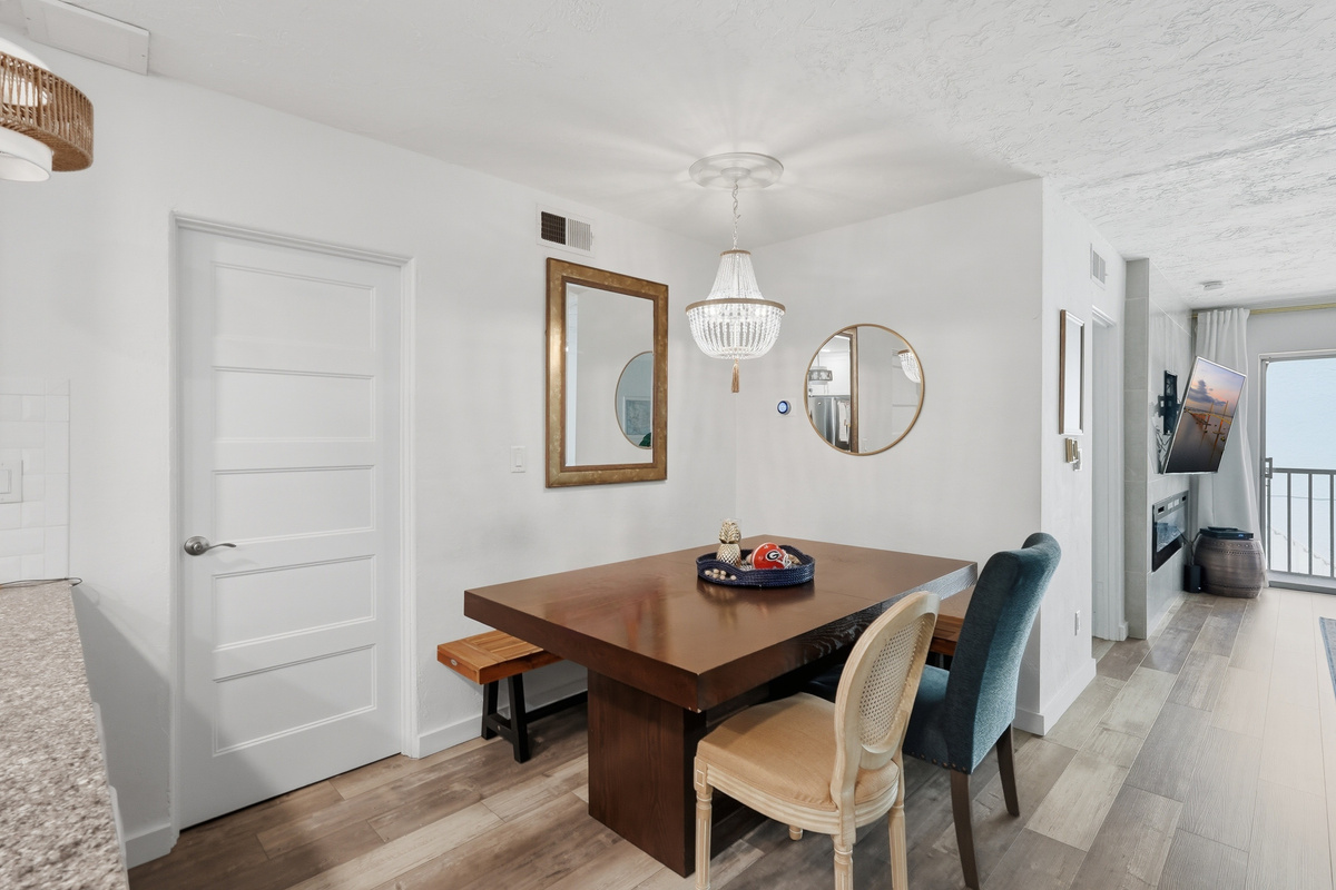 Gather around the dining table for a home-cooked meal, enjoy takeout from a nearby restaurant, or share stories about your day exploring St. Pete Beach.