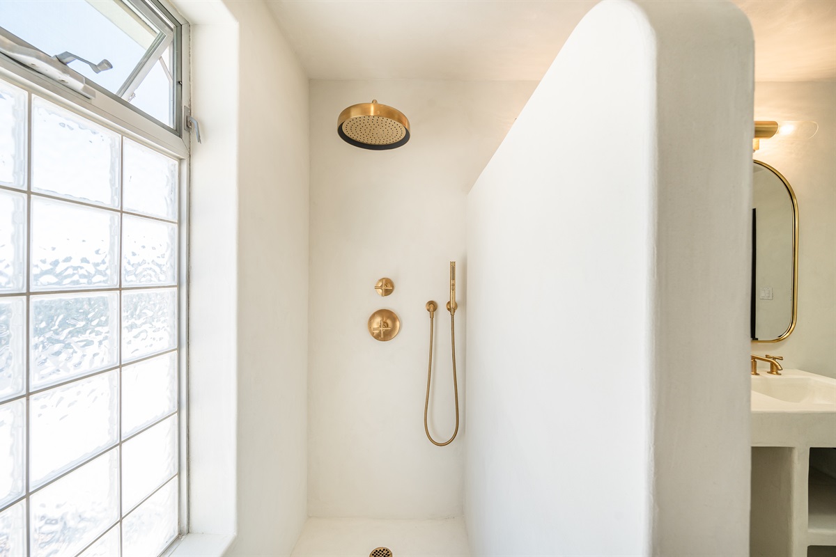 Moroccan (Tedelakt) bathroom with Kohler rain shower