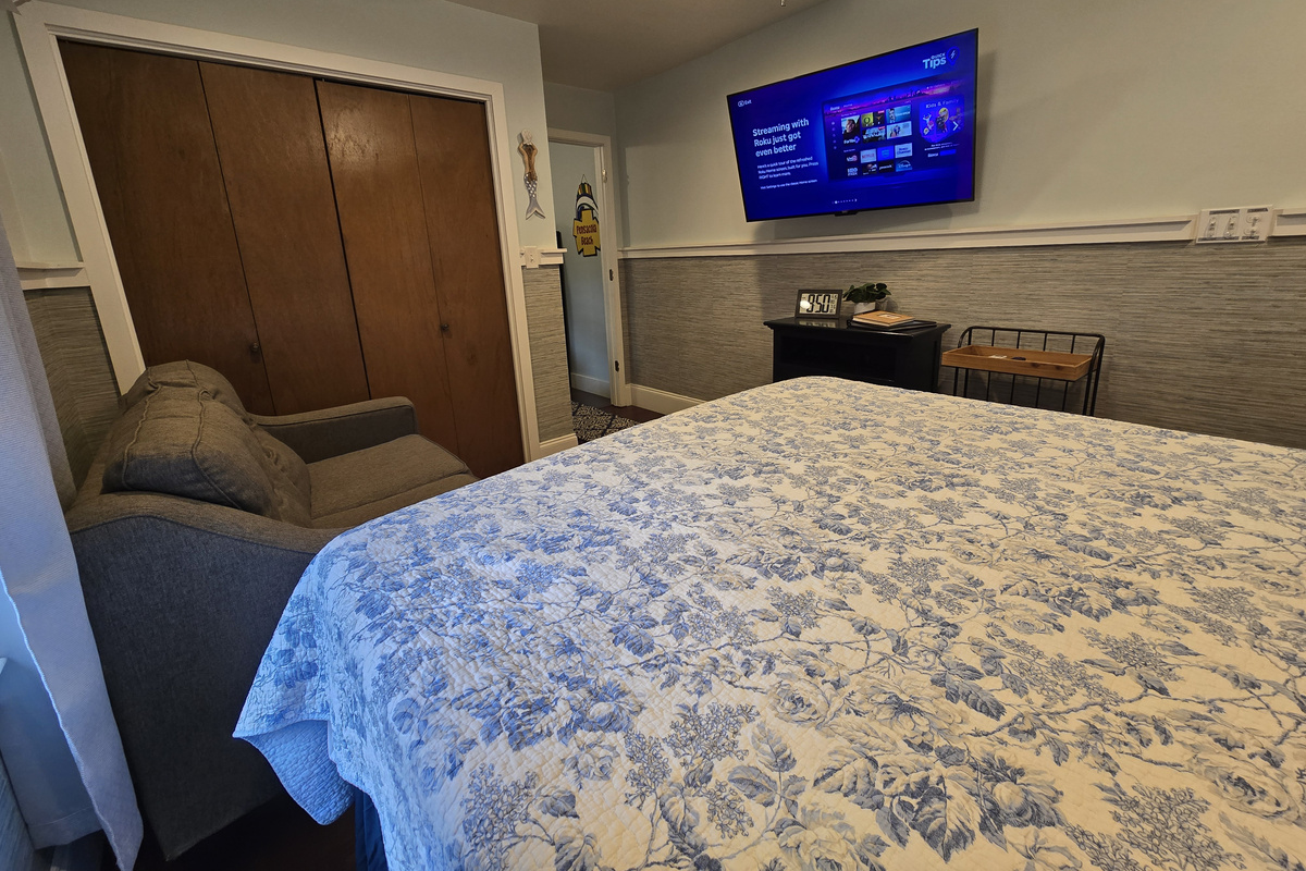 The memory foam is medium with a soft cooling gel topper.  The Roku TV rotates for viewing from the loveseat or bed. The closet holds beach chairs, an umbrella and a cooler with two beach towels.