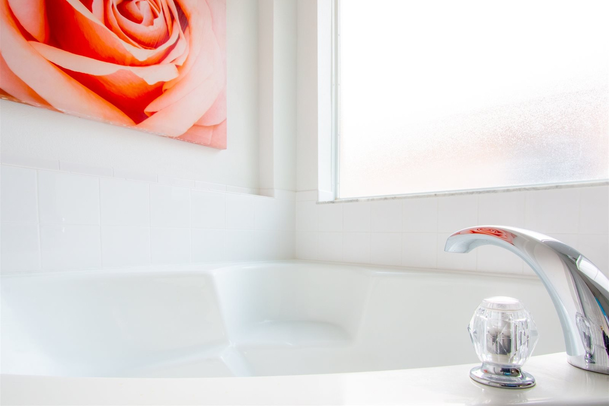 Large Soaking Tub