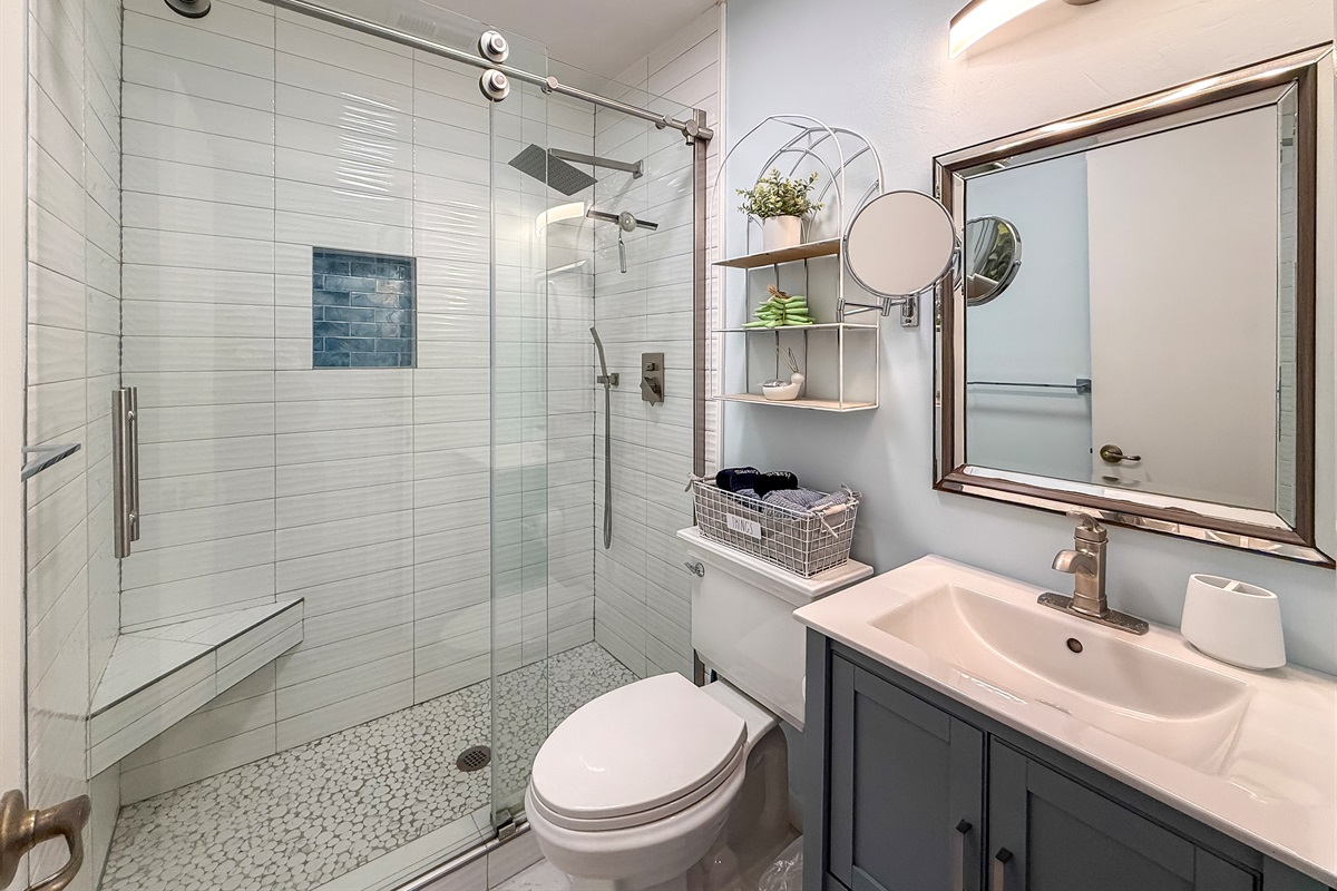 Bathroom Glass Shower doors Breakers 324 Hilton Head