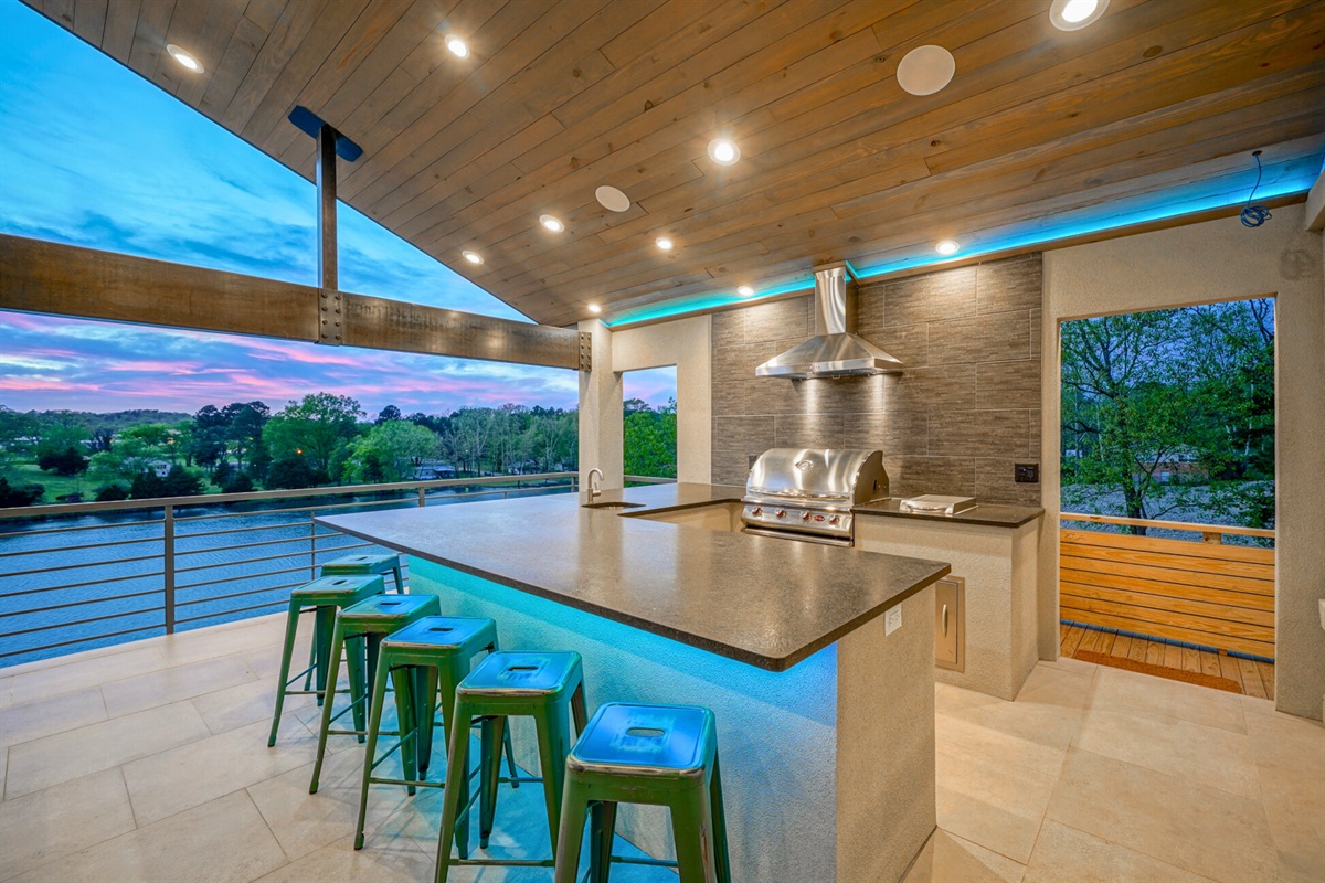 The Wet Bar with Built in Gas BBQ Grill Provides the Perfect Spot for Everyone to Hang Out While the Chef is Cooking