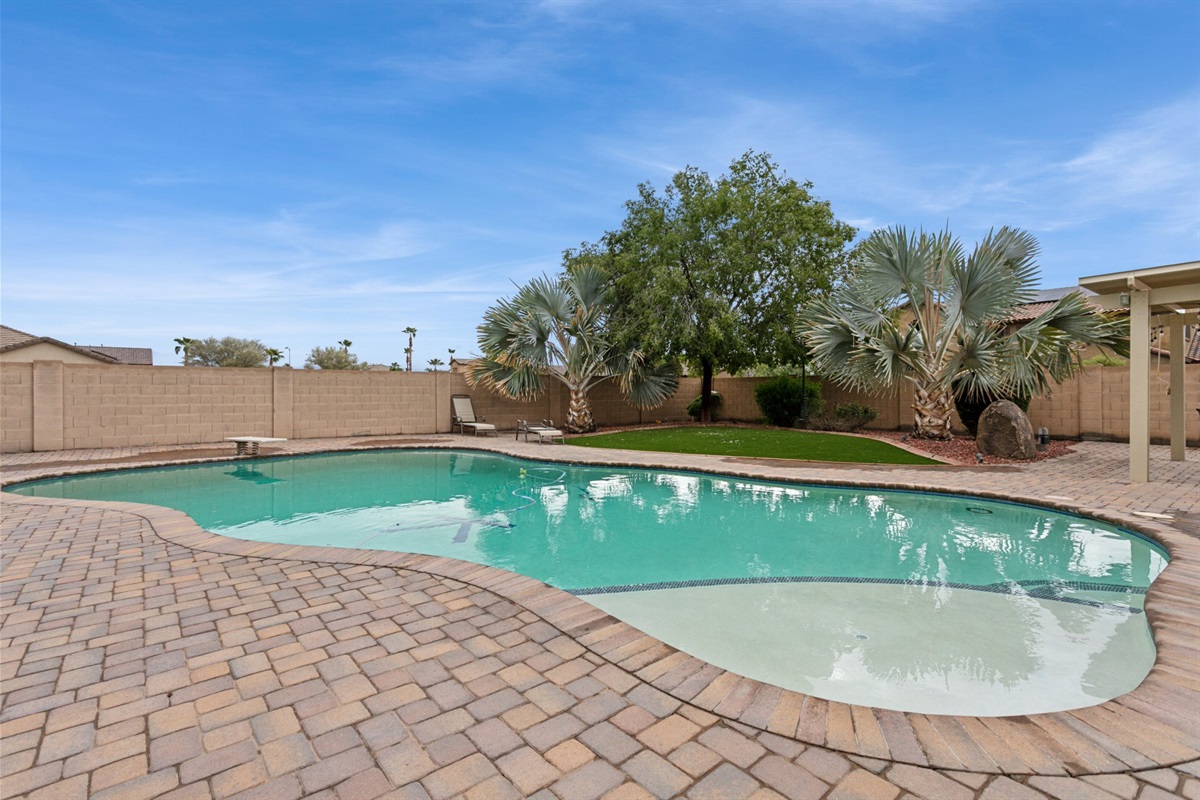 Desert Cove Escape | 5BR Retreat w/ Pool & Casita — Desert Cove Escape | 5BR Retreat w/ Pool & Casita, Surprise, Arizona — photo 80
