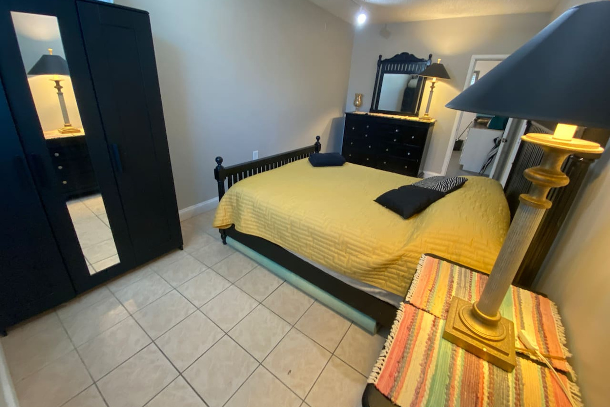 Bedroom