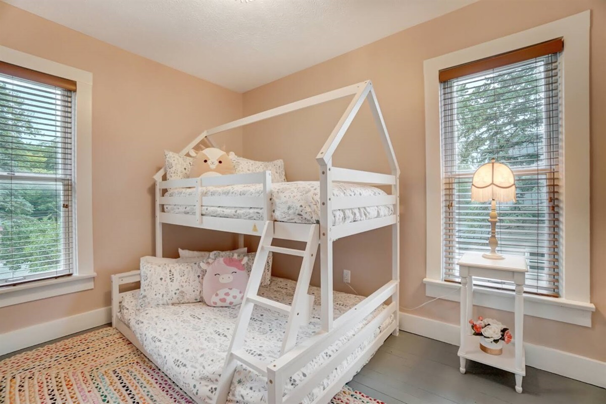 Bedroom 3 (Twin over Full)