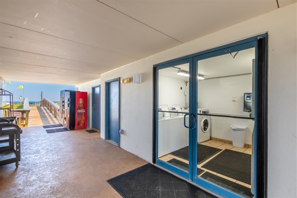 Pier to Beach/Laundry Room