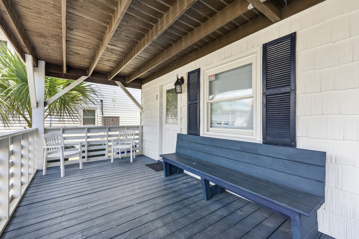 Covered front porch with Oceanview for Units 1 and 2