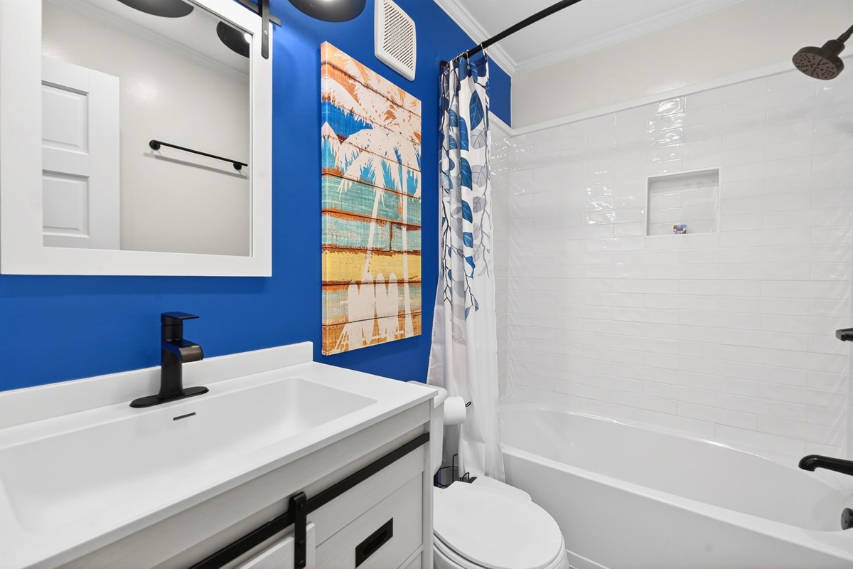 Hall Bath | Beach Break | IOP Escapes Vacation Rentals | 1400 Ocean Blvd 106B, Isle of Palms SC