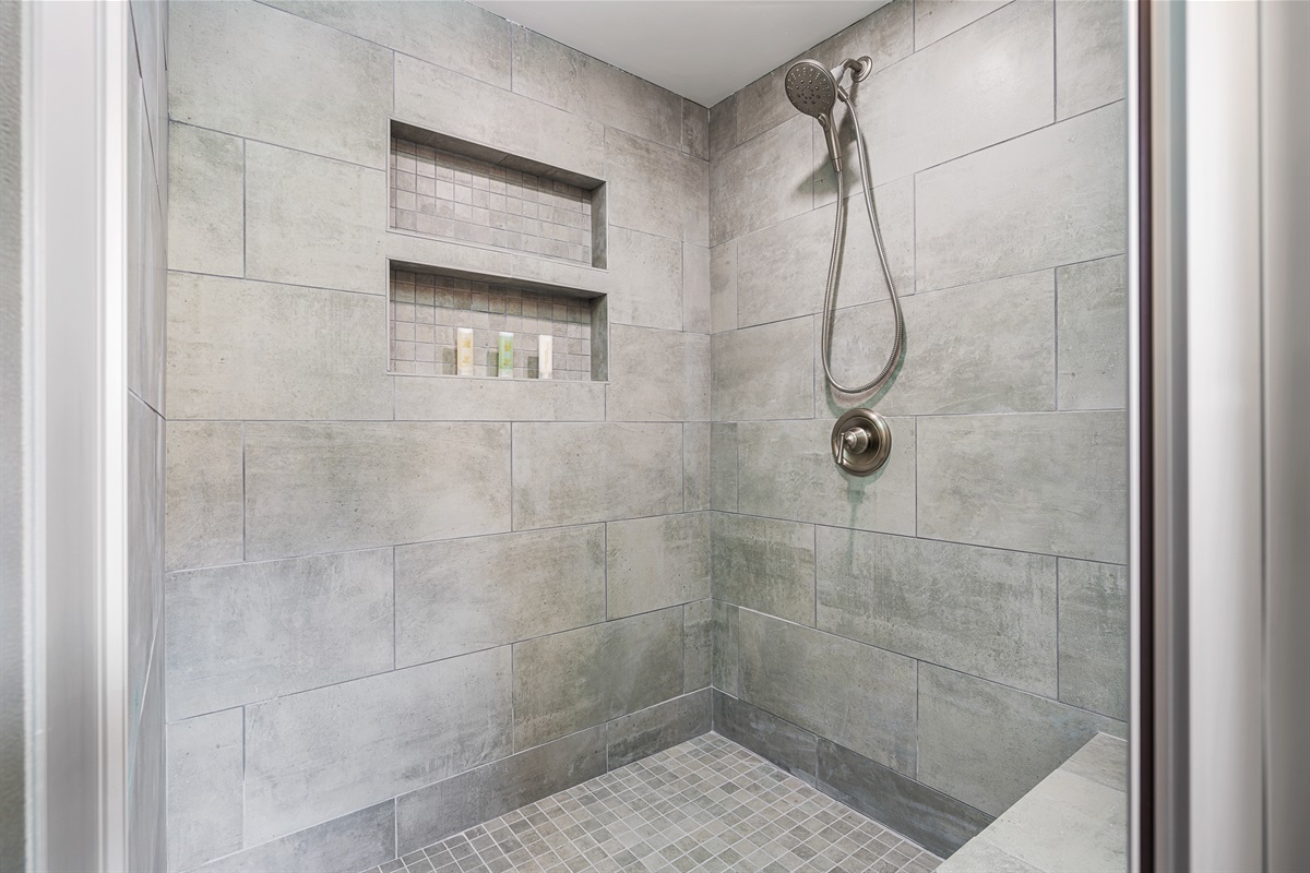 5x5 huge shower in main bath! We bet this is the biggest shower you've ever used.