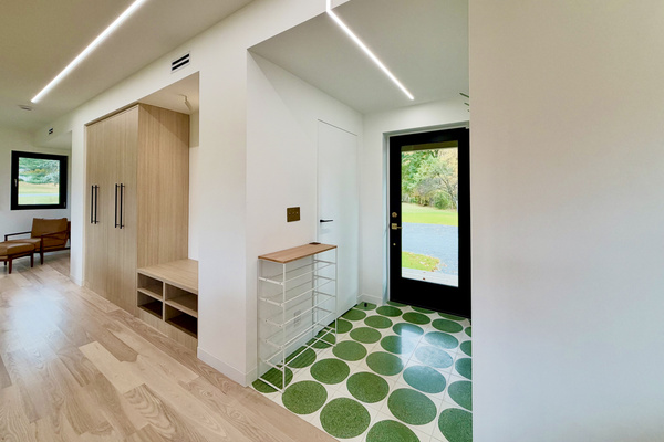 Entryway with plenty of storage for all your gear.
