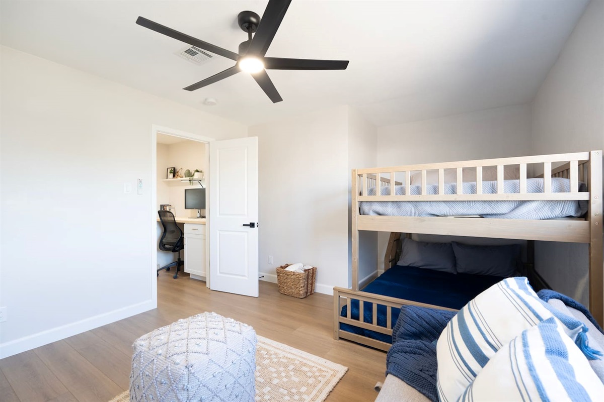 Comfortable bunk room designed for families, kids, or extra guests—cozy, spacious, and thoughtfully styled.