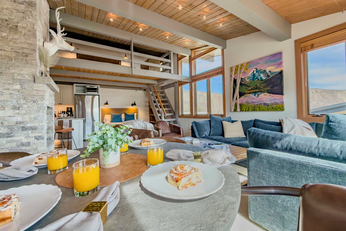 Every great mountain trip starts with the right home base.  We've put every detail into Serenity at Snowmass so that when you choose this condo you never have to wonder if you chose correctly.  This is your spot.