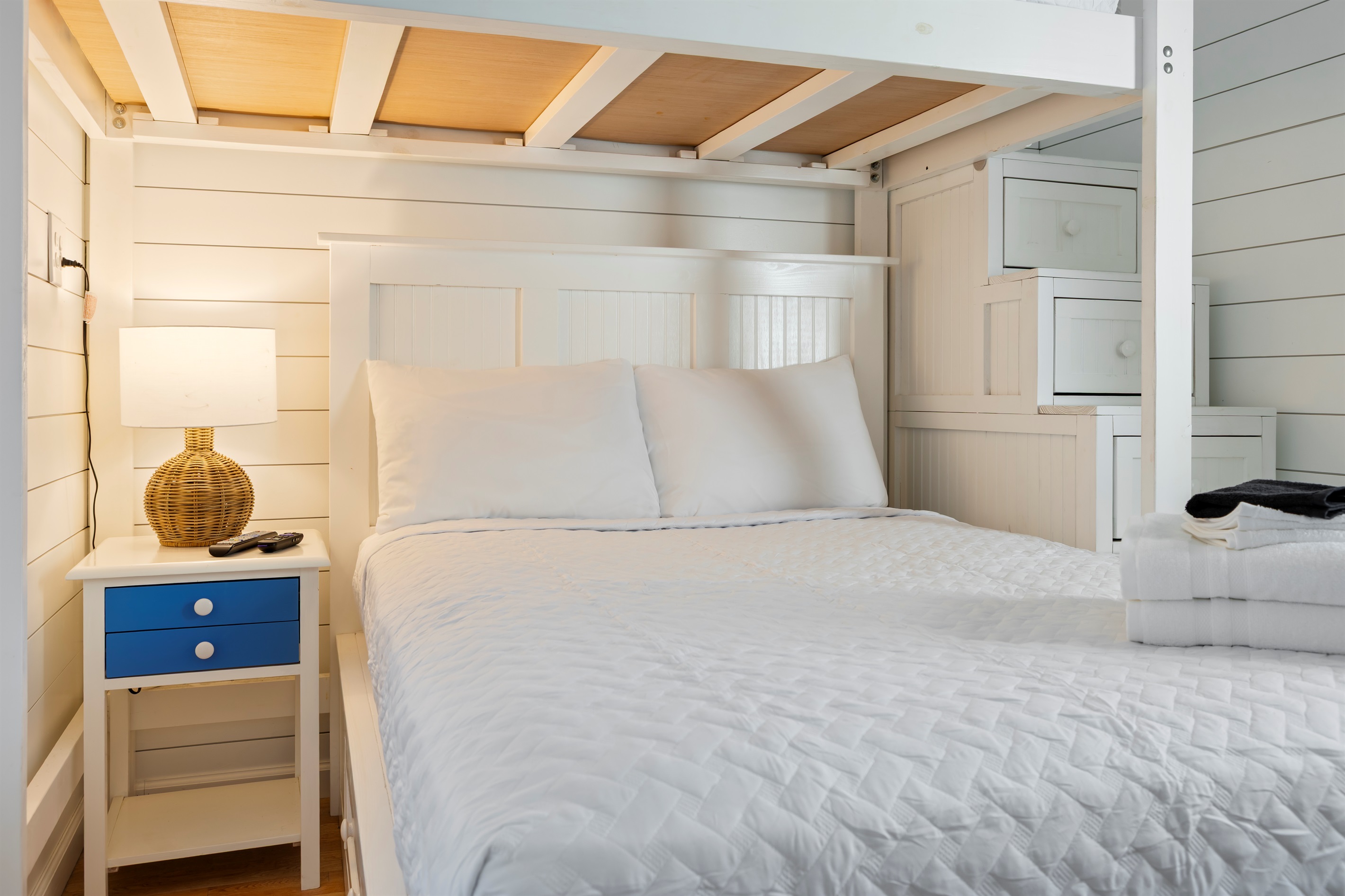 Bed Linens provided
