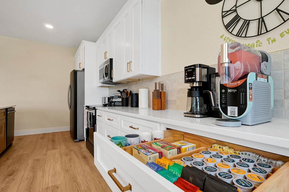 Coffee Bar: A little magic in every cup, with coffee, tea, mugs and specialty appliances ready for family mornings.